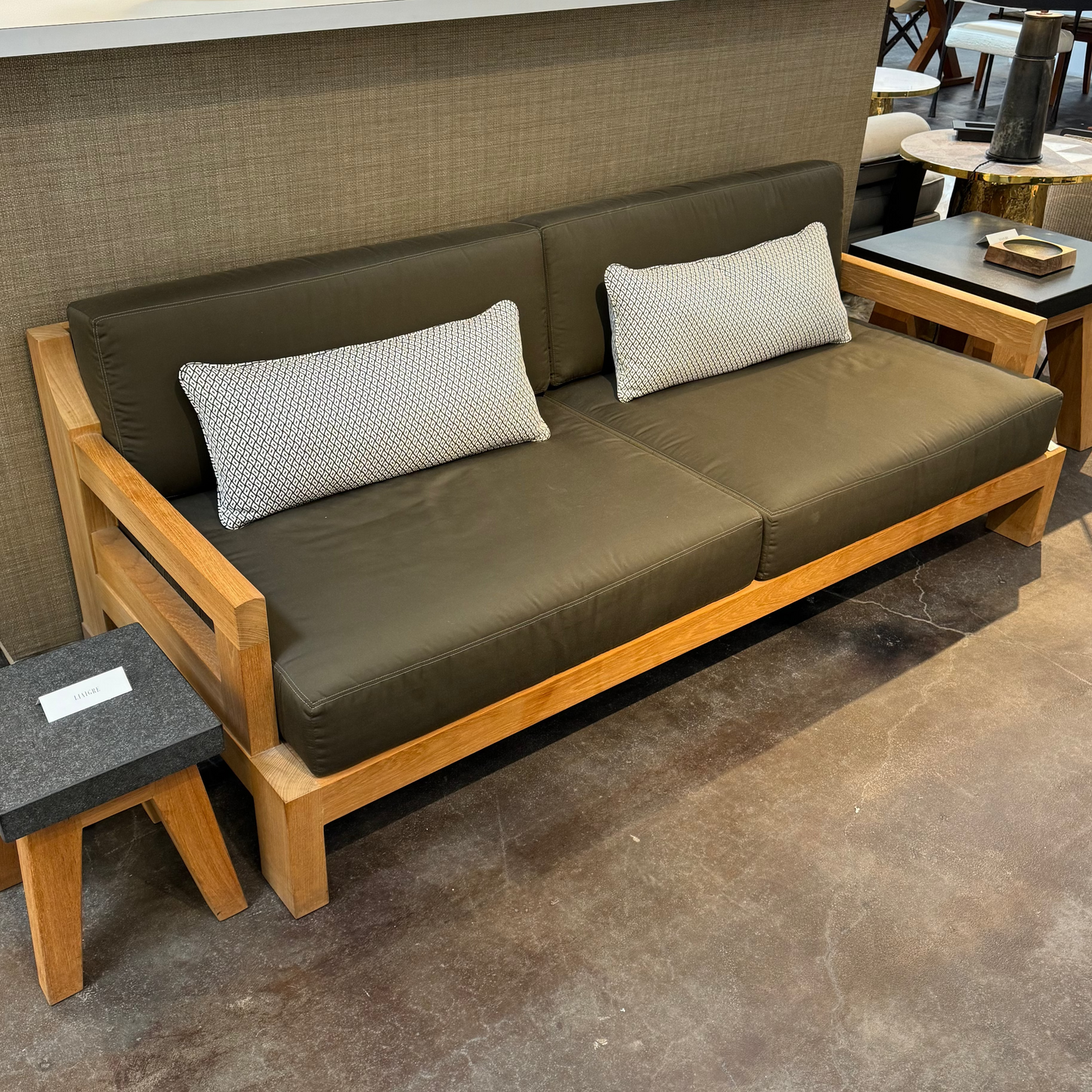 HAUT BRION Sofa - O16-153-01-M-2