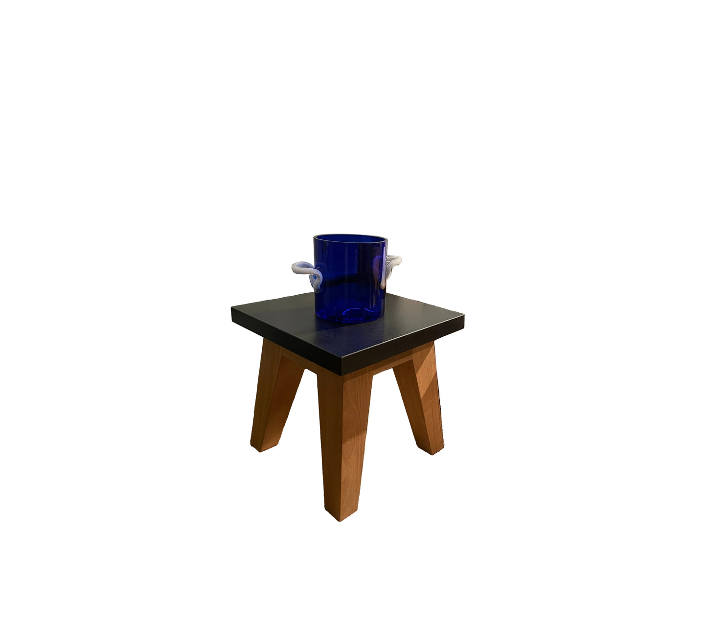 MISTI Side Table - O06-211-01-M-1