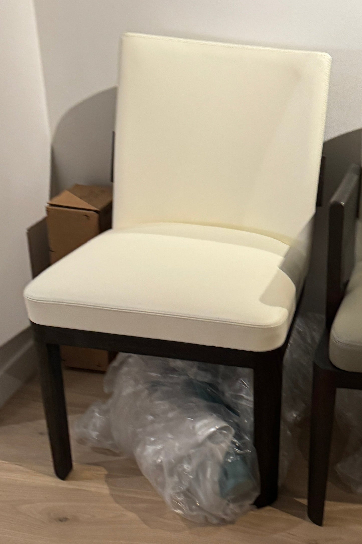 ROBINSON Chair - F03-276-02-S-21