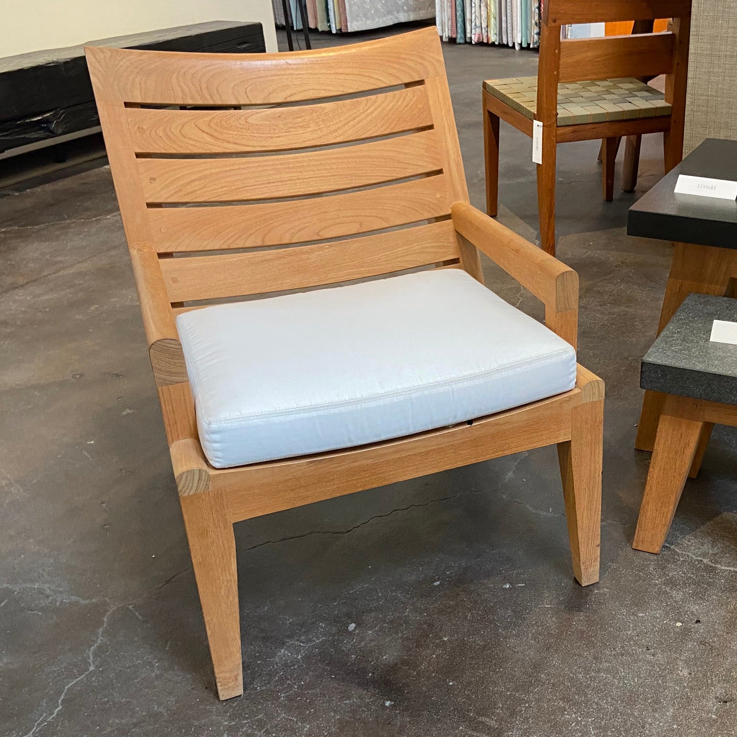 ILE DE RE Lounge Chair - O04-163-01-M-2