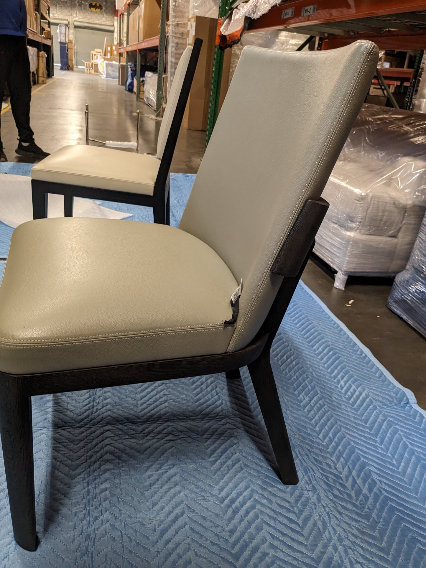 ROBINSON Chair - F03-276-02-M-5