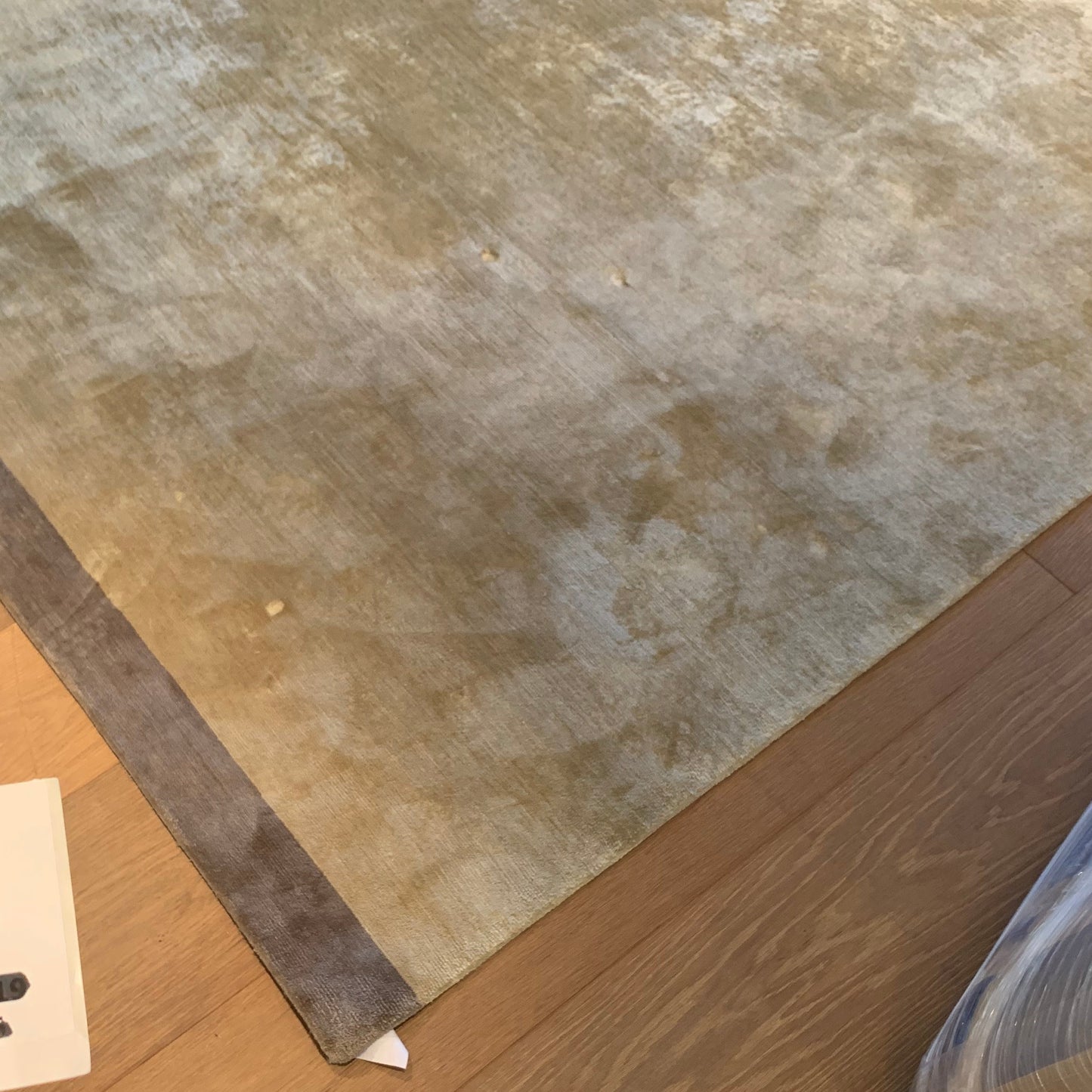 ORIENT, 100% Silk Hand knotted rug - R31-329-01-M-21