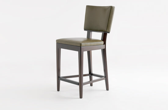 HARRY's Barstool: 18.5Wx22.5Dx45.25H in Oak, open grain - F17-152-01