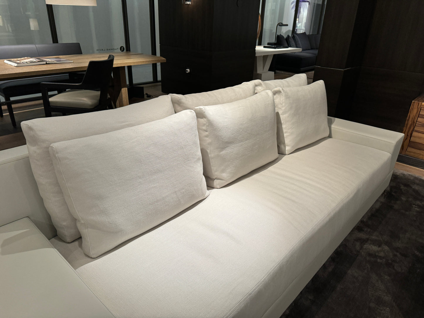 PACHA Sofa - F16-241-02-M-1