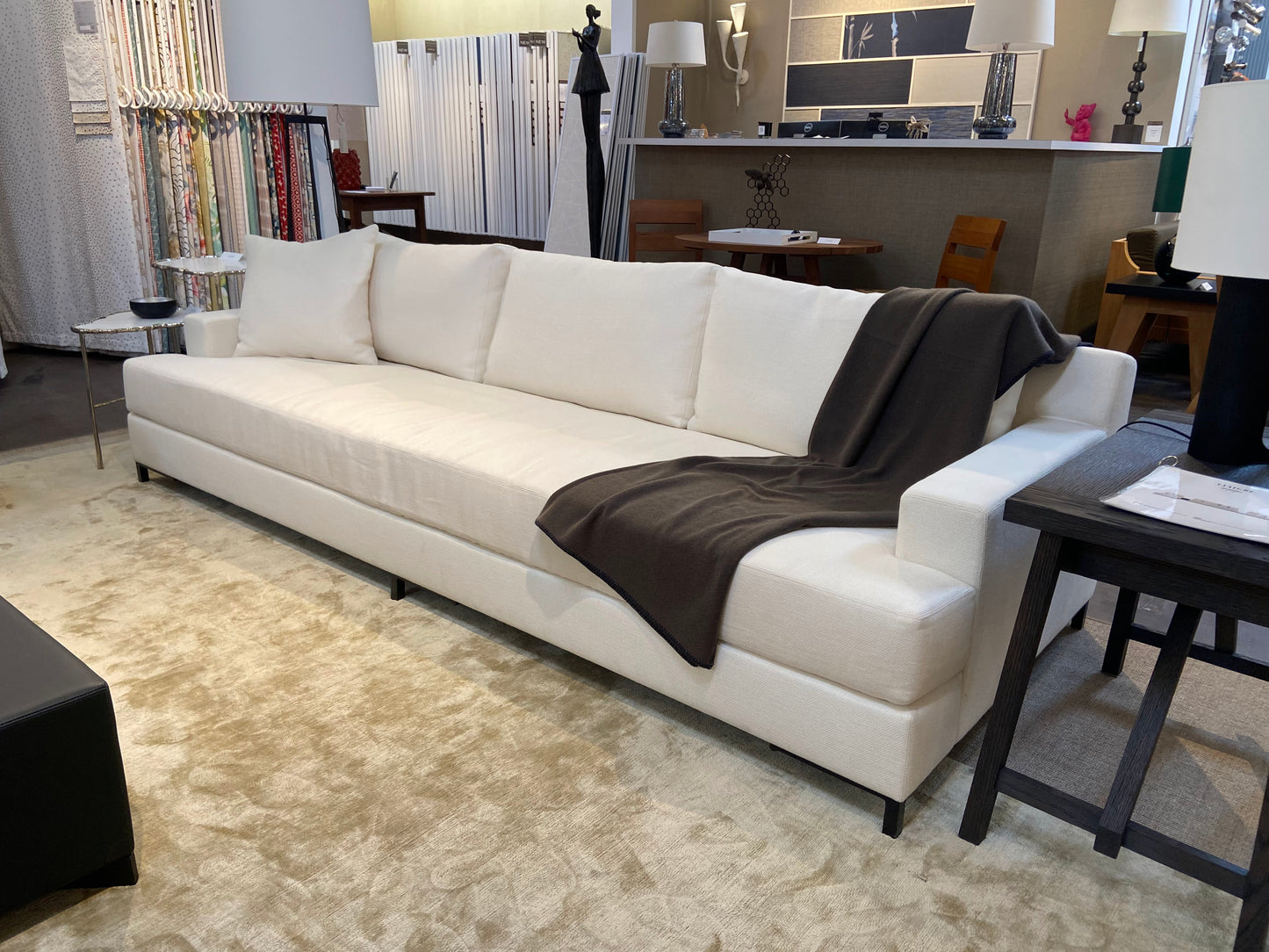 DON JUAN Sofa, CUSTOM - F16-109-02-M-6