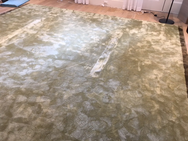 TAGE, 50% Silk/ 50% Wool, Class 12 Tufted Rug - R32-302-01-M-18