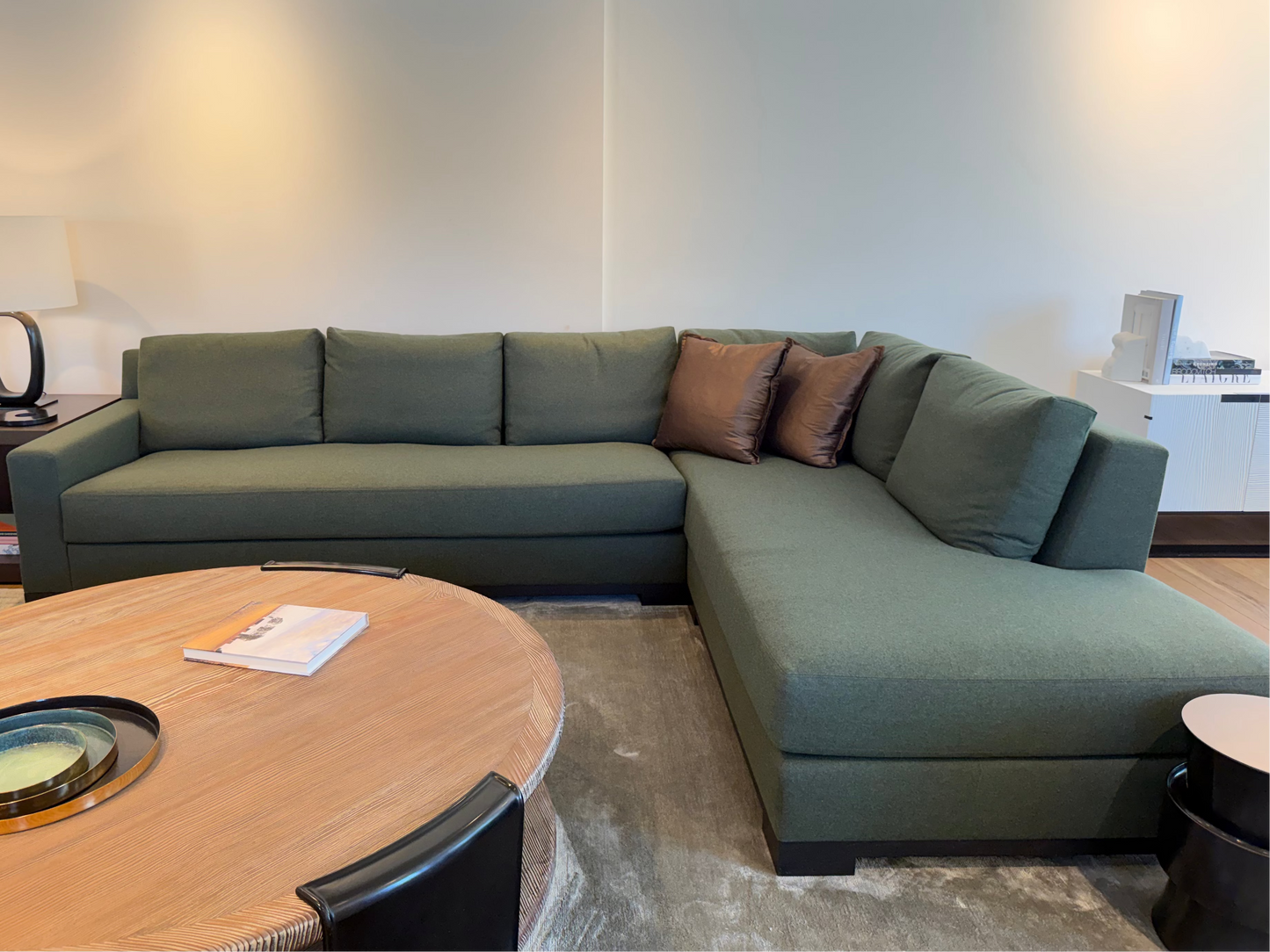 OCEAN Sectional - F16-227-01-M-1
