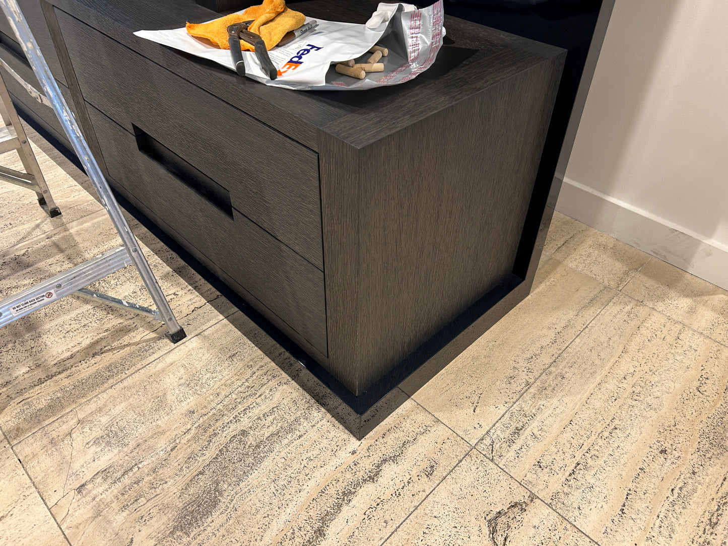 SANDRAGON Bookcase - F10-283-04-S-4