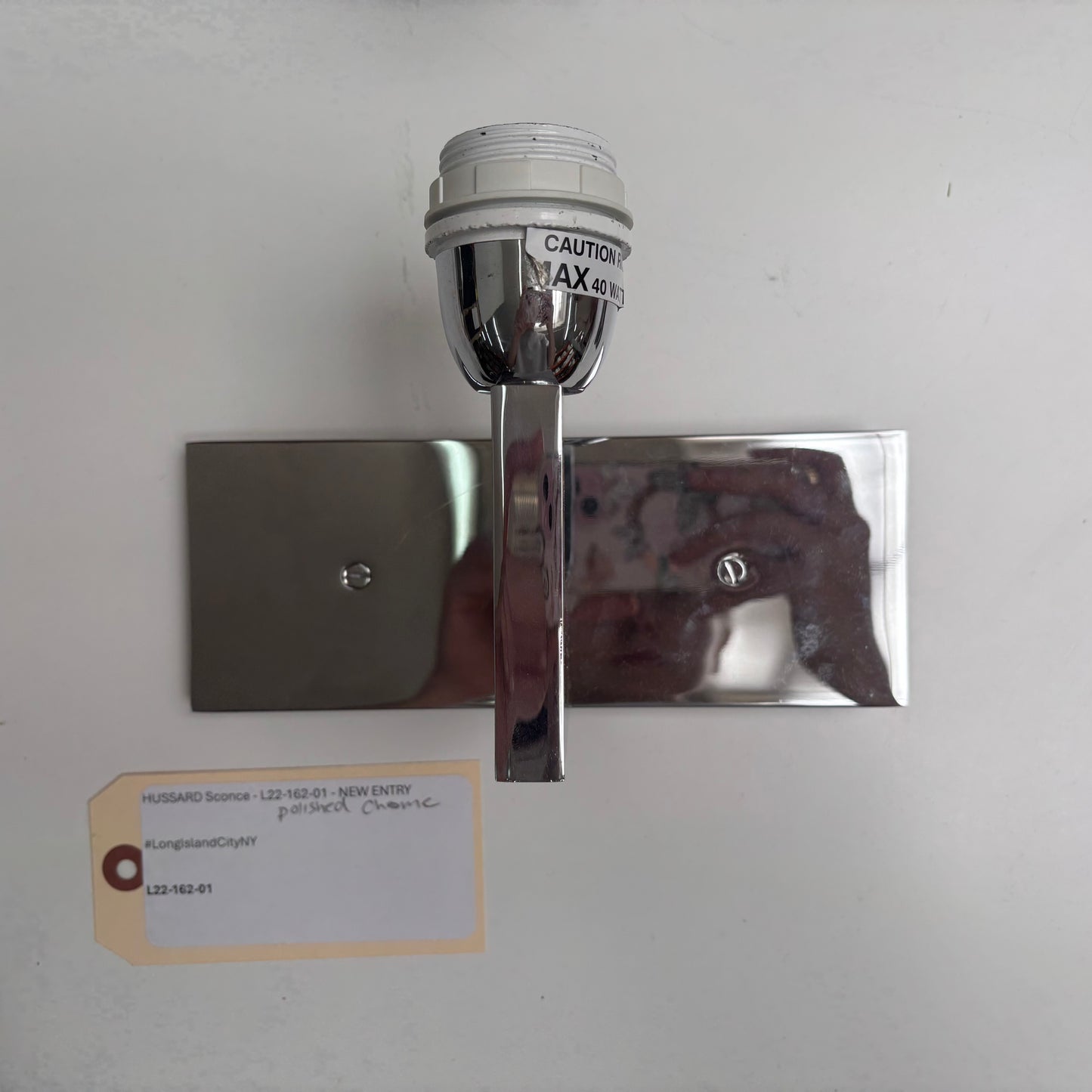 HUSSARD Sconce - L22-162-01