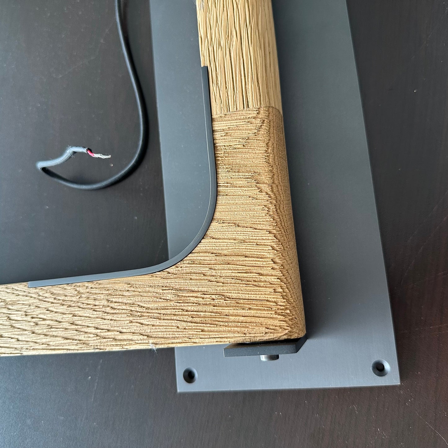 PIVOT Sconce - L22-259-01