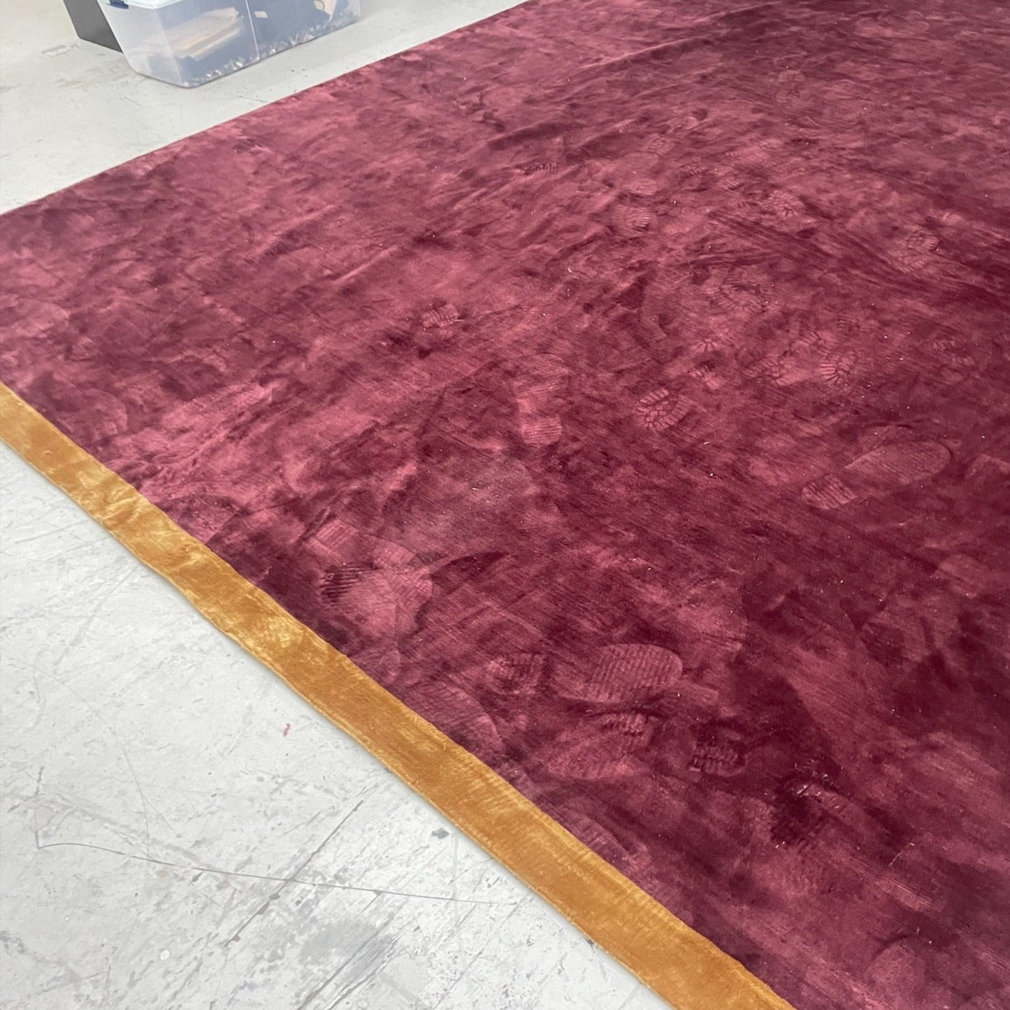 ORIENT, 100% Silk Hand knotted rug - R31-329-01-M-2